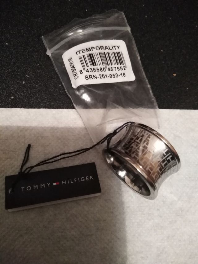 anillo tommy hilfinger