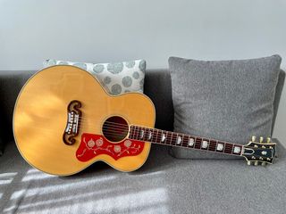 Gibson SJ-200 True Vintage AN de segunda mano por 4.300 EUR en Madrid en  WALLAPOP