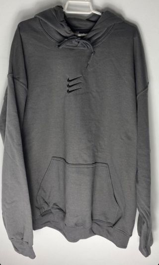Sudadera Nike Tres Checks de segunda mano por 30 EUR en Madrid en WALLAPOP