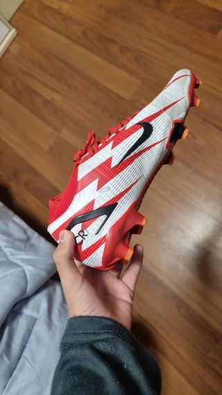 Botas Cr7 De la eurocopa 2021 de segunda mano por 30 EUR en Tarragona en  WALLAPOP