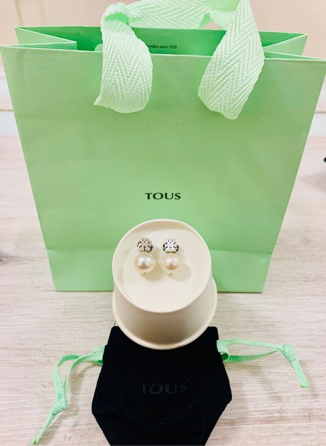 TOUS Pendientes Plata y Perlas