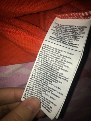 Chándal Nike naranja de segunda mano por 55 EUR en Barcelona en WALLAPOP
