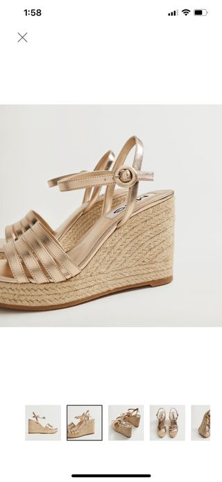 Sandalia metalizada cuña Mango mujer T41 de segunda mano por 22 EUR en  Madrid en WALLAPOP