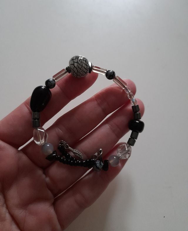 Pulsera de perlas de vidrio