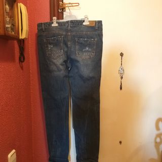 Pantalones de hombre vaqueros Stradivarius de segunda mano por 10 EUR en  Málaga en WALLAPOP
