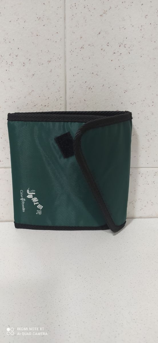 PORTA CD VERDE PER 12 CD CON VELCRO