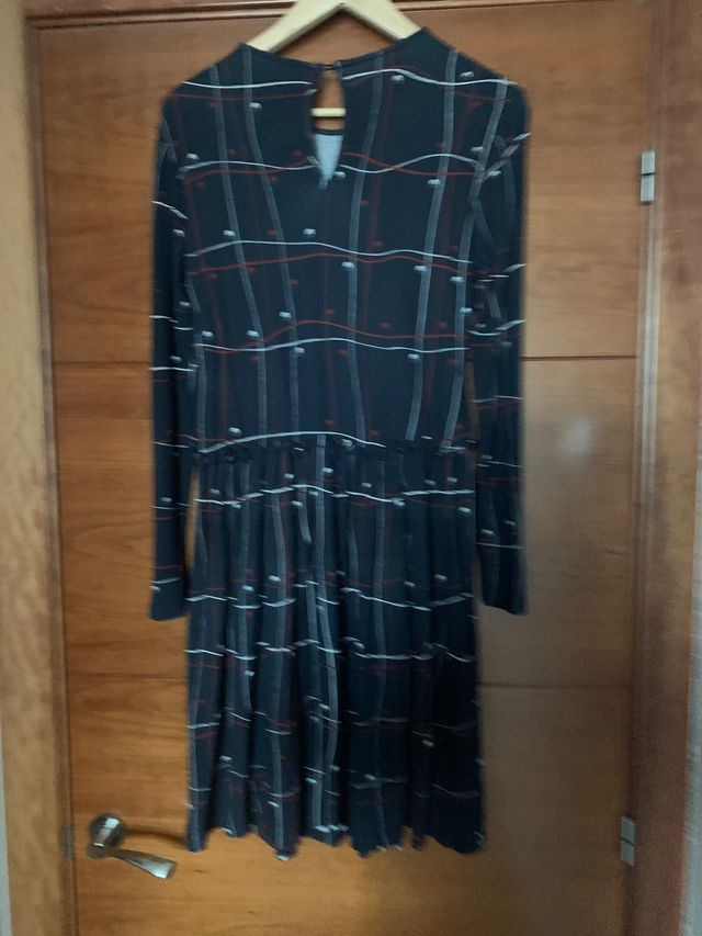 Vestido dolores promesas azul marino drapeado