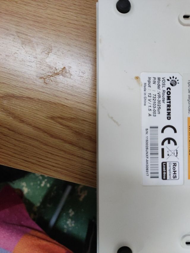 Router Comtrend VR-3025un