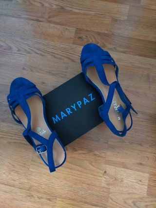 Sandalias mujer de ante azul marypaz, talla 40 de segunda mano por 5 EUR en  Málaga en WALLAPOP