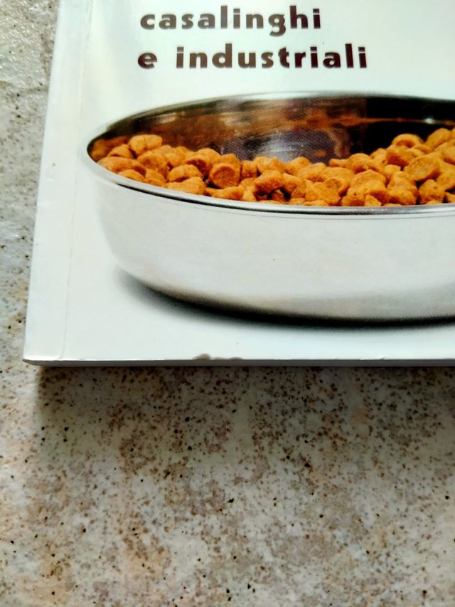 libro l' alimentazione del tuo gatto