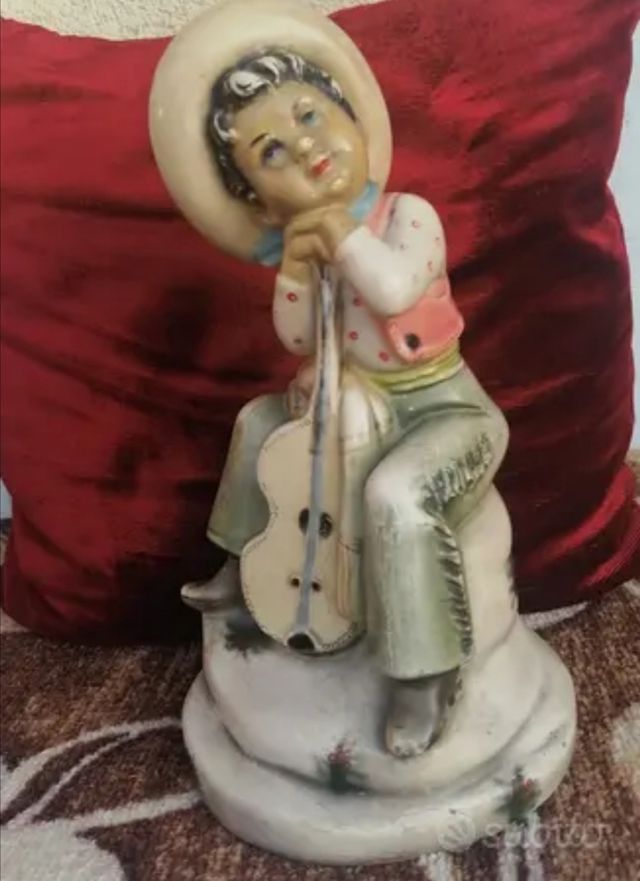 Statua Antica dell'800 in Ceramica,Raffigurante Ra