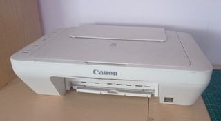 Impresora y scanner Canon Pixma MG2950 de segunda mano por 15 EUR en Madrid  en WALLAPOP