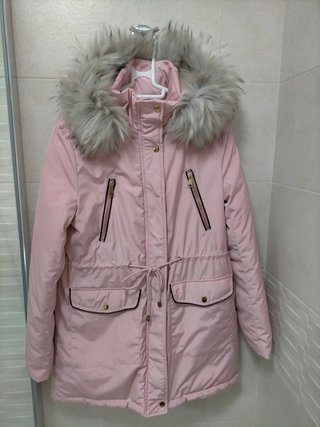 Parka mujer talla M de segunda mano por 25 EUR en Santander en WALLAPOP