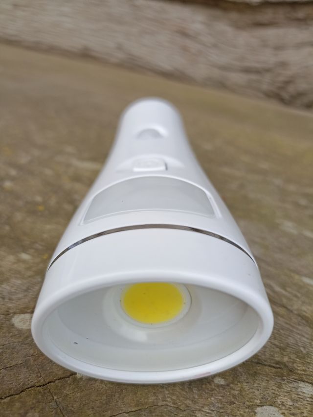 LINTERNA LED