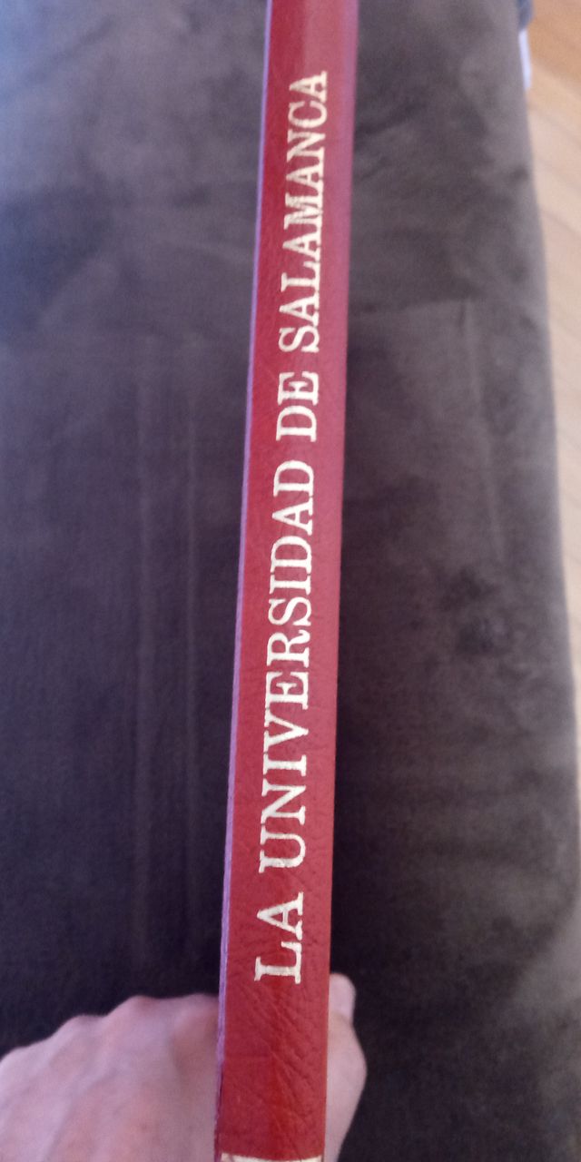 LIBRO UNIVERSIDAD DE SALAMANCA