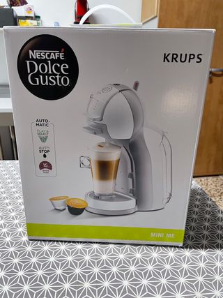 Cafetera Dolce gusto sin estrenar de segunda mano por 80 EUR en Quart de  Poblet en WALLAPOP