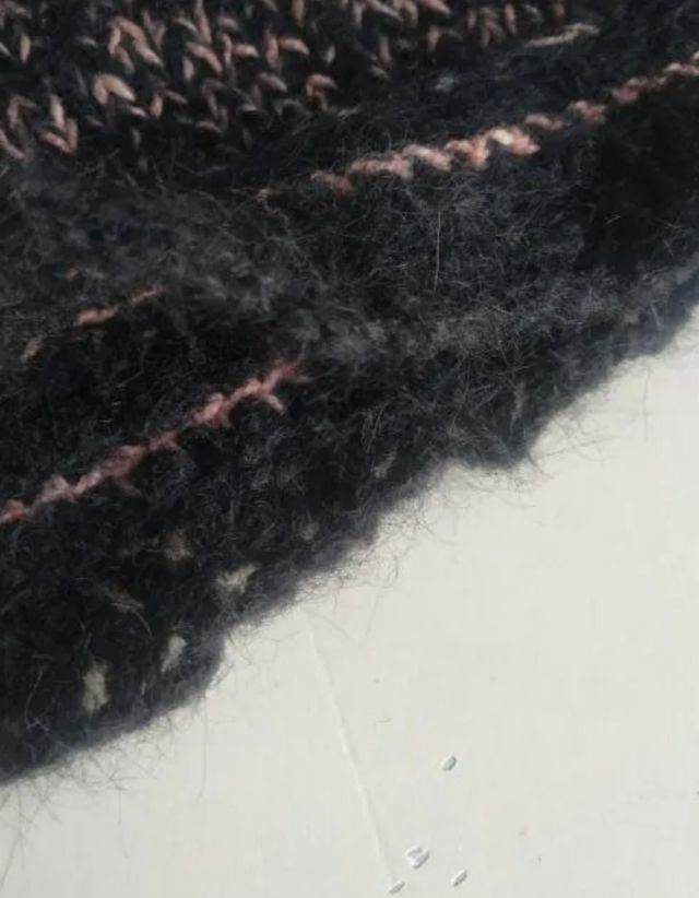 Falda de lana. Cintura elástica. Hecha a mano. 38