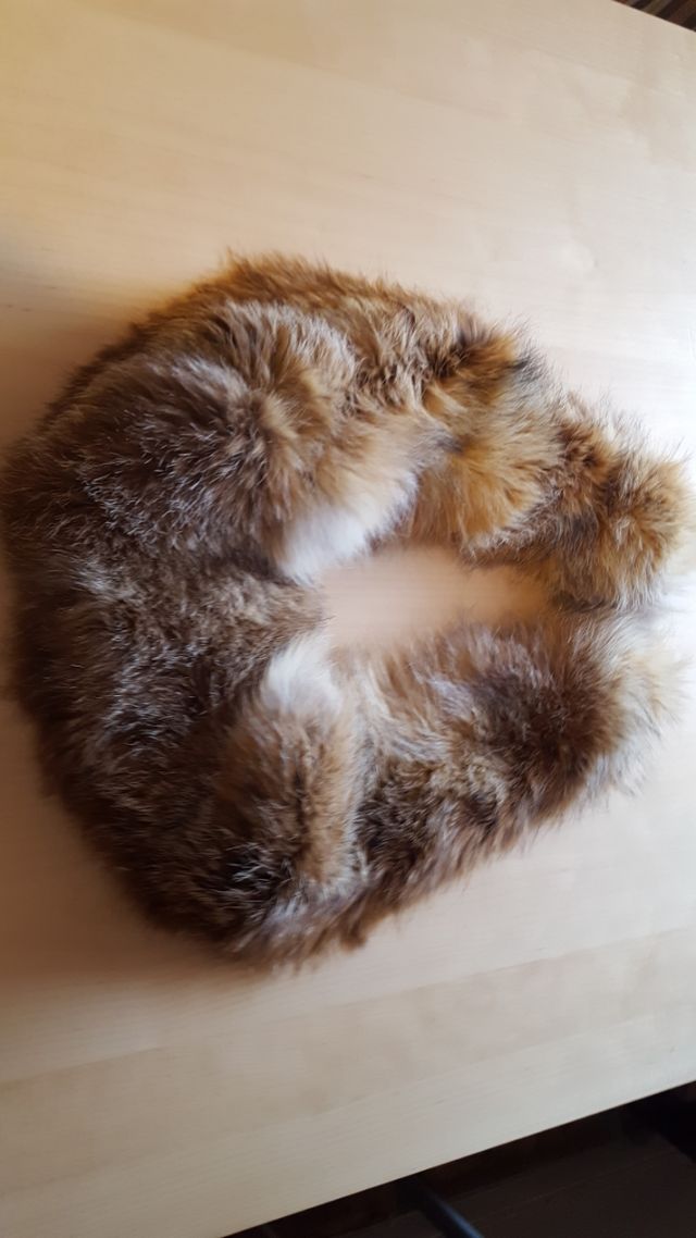 cuello de piel de zorro