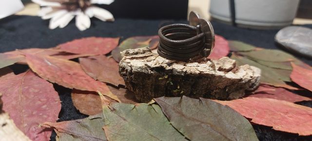 ANILLO CORAZON ACERO Y CUERO