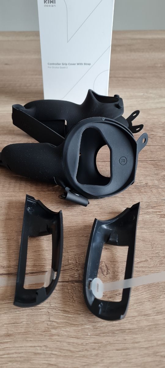 Cubierta mando Quest 2