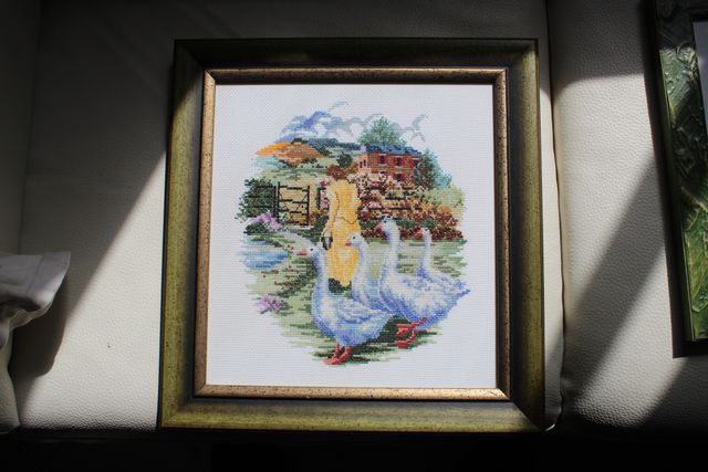 Cuadro punto de cruz con marco de madera