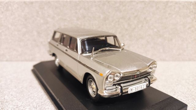 Seat 1500 Familiar, miniatura colección escala 1:4
