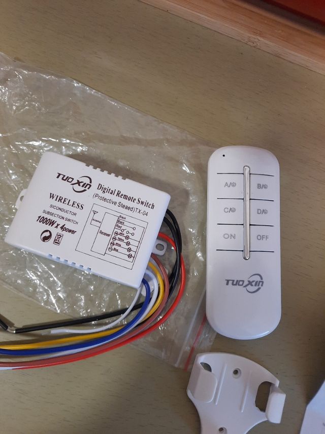 mando y relé para activar receptores