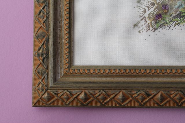 Cuadro punto de cruz con marco de madera