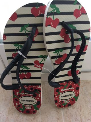 Chanclas havaianas cereza de segunda mano por 12 EUR en Madrid en WALLAPOP