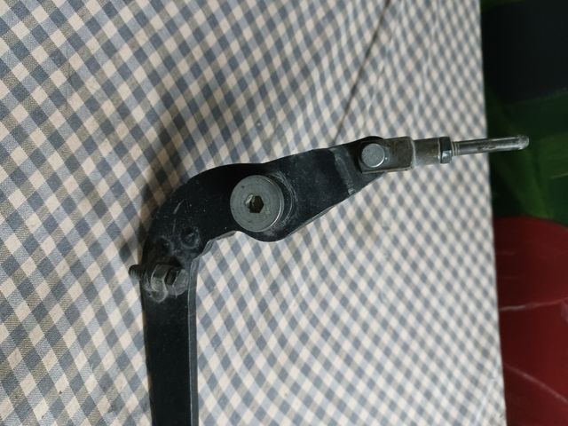 PEDAL DE FRENO YAMAHA TZR 50