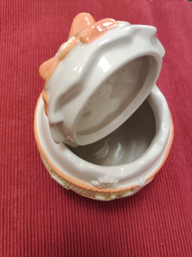 barattolo in ceramica