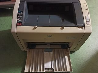 Impresora HP Laserjet 1022 de segunda mano por 15 EUR en Errenteria en  WALLAPOP