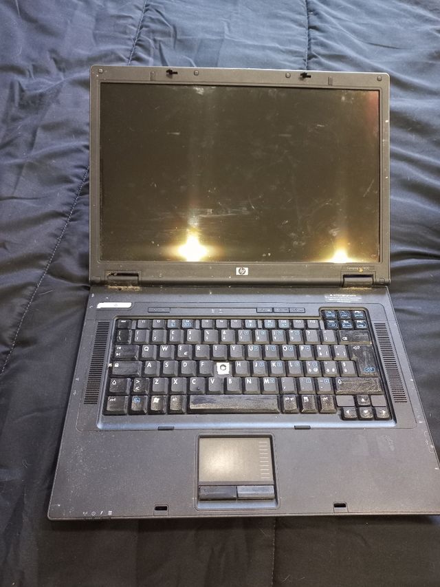 HP compaq nx7400