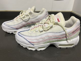 Nike Air Max 95 originales de segunda mano por 125 EUR en Móstoles en  WALLAPOP