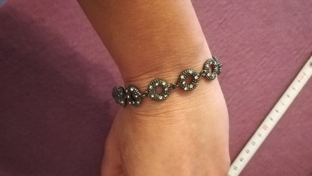 Pulsera tipo plata vieja