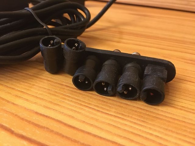 Cargador de mechero para portátiles - NUEVO