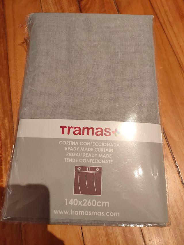 cortina sin estrenar