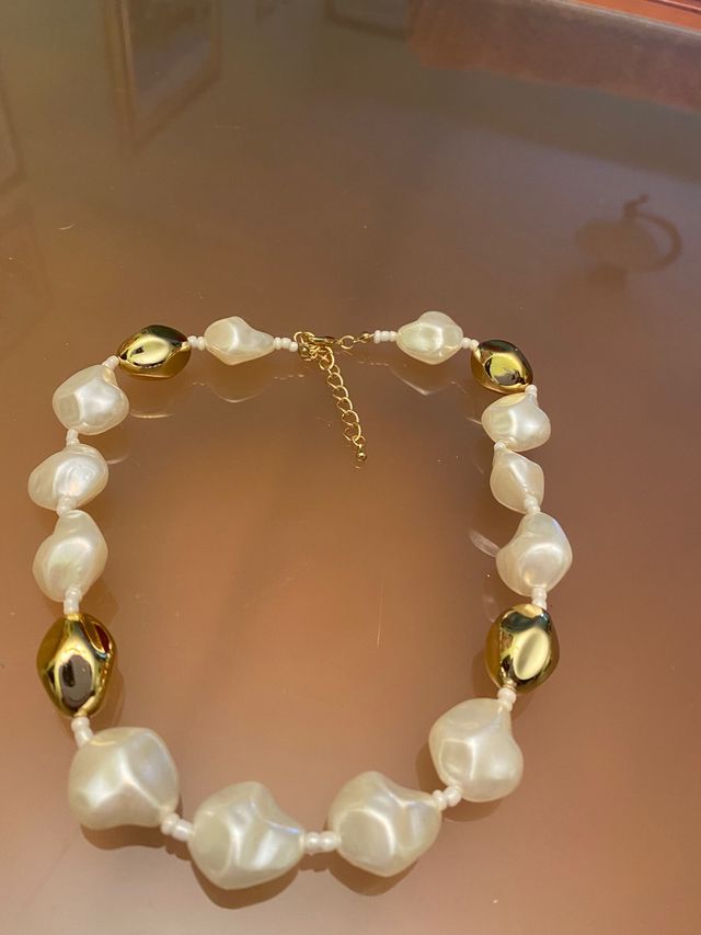 Juego de collar y pendientes a estrenar