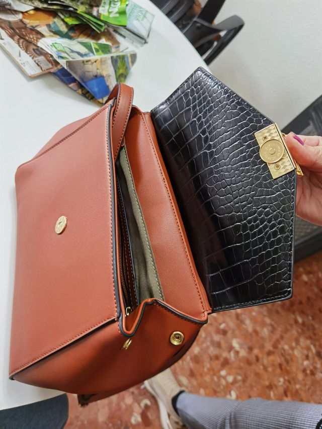 Borsa a tracolla o a mano MISAKO.