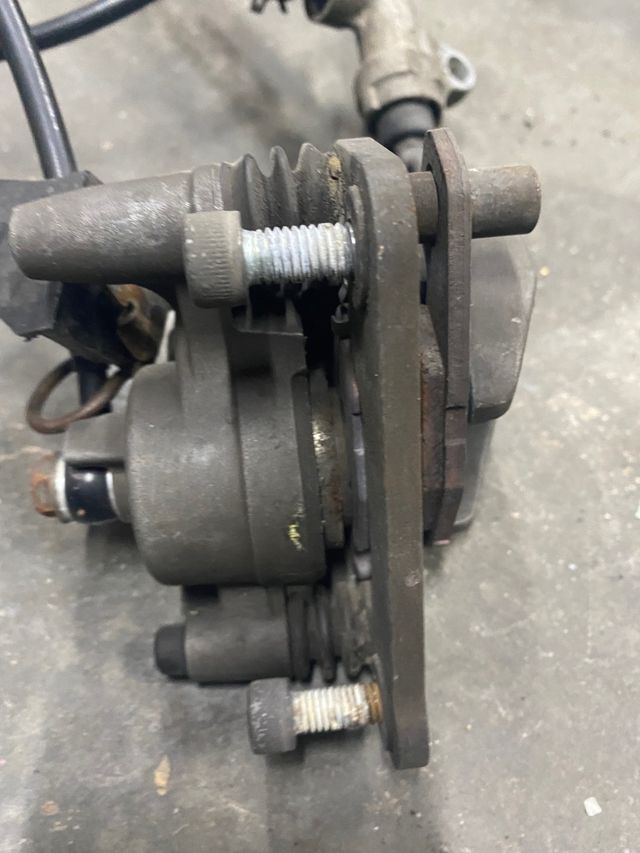 Freno trasero kawasaki ninja zx6 01/02