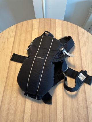 Mochila babybjorn de segunda mano en Girona en WALLAPOP