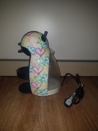 Dolce gusto agatha ruiz de la prada de segunda mano por 37 EUR en Rubí en  WALLAPOP