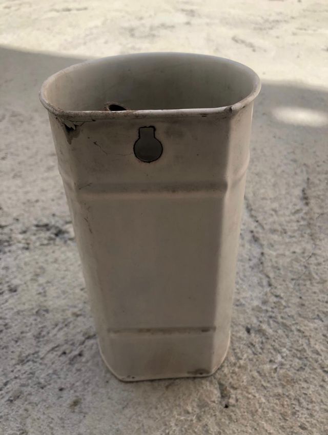 Jarra de labativa hierro.