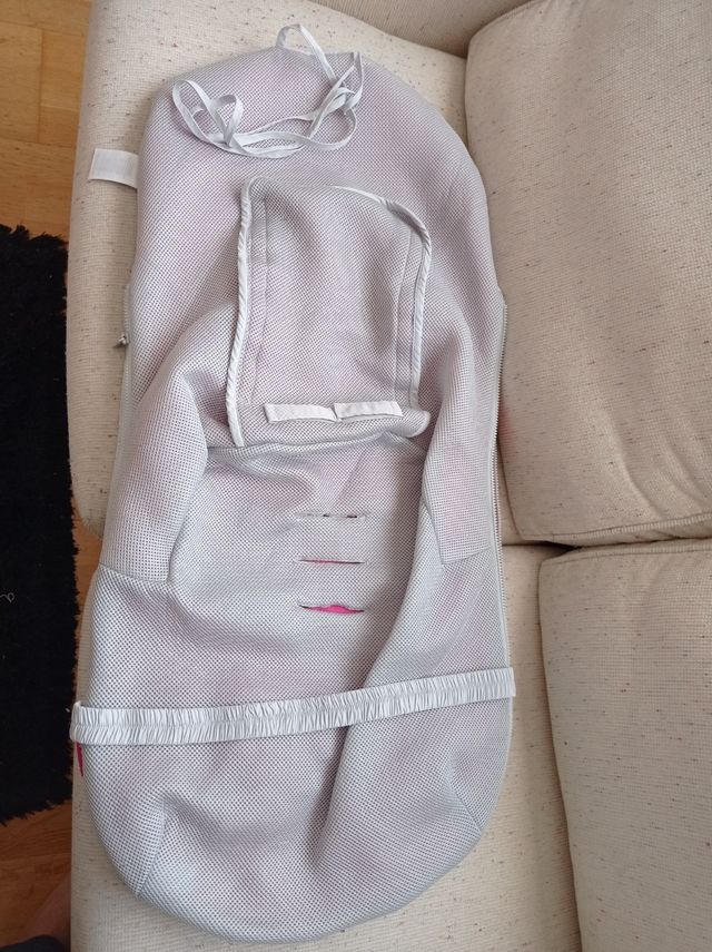 Sacó silla bebe. Tuc Tuc