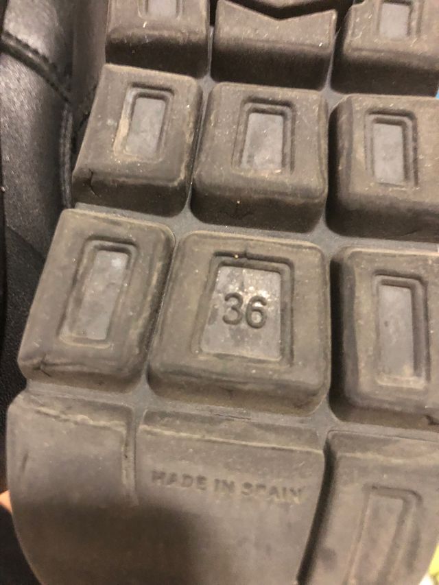 Botas Cuña - Núm.35-36.  Como Nuevo!!