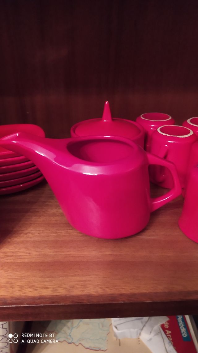 Conjunto cafe loza roja