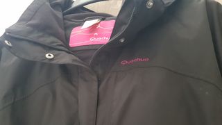 Parka quechua mujer 3XL de segunda mano por 15 EUR en Cuenca en WALLAPOP