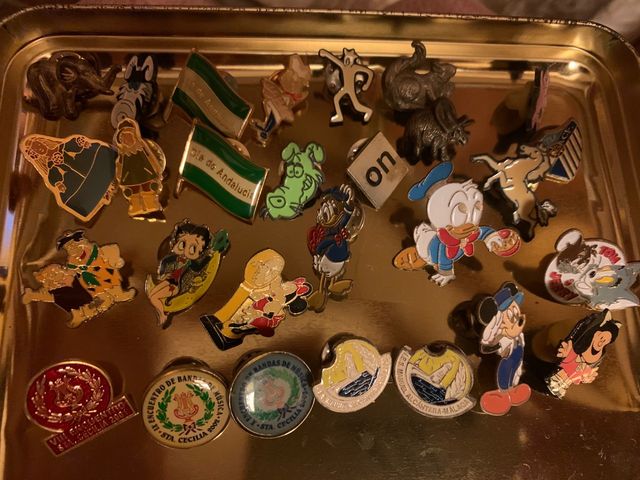 Colección pines pin pin's