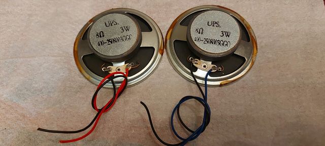 lote 8 altavoces 8 ohmios 5w 3w y 1.5w