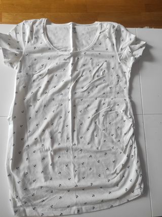 Camiseta manga corta premamá de segunda mano por 1 EUR en Valladolid en  WALLAPOP